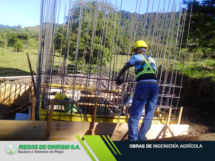 Servicios de Ingeniería Agrícola y pecuaria en Panamá por Riegos de Chiriquí S.A